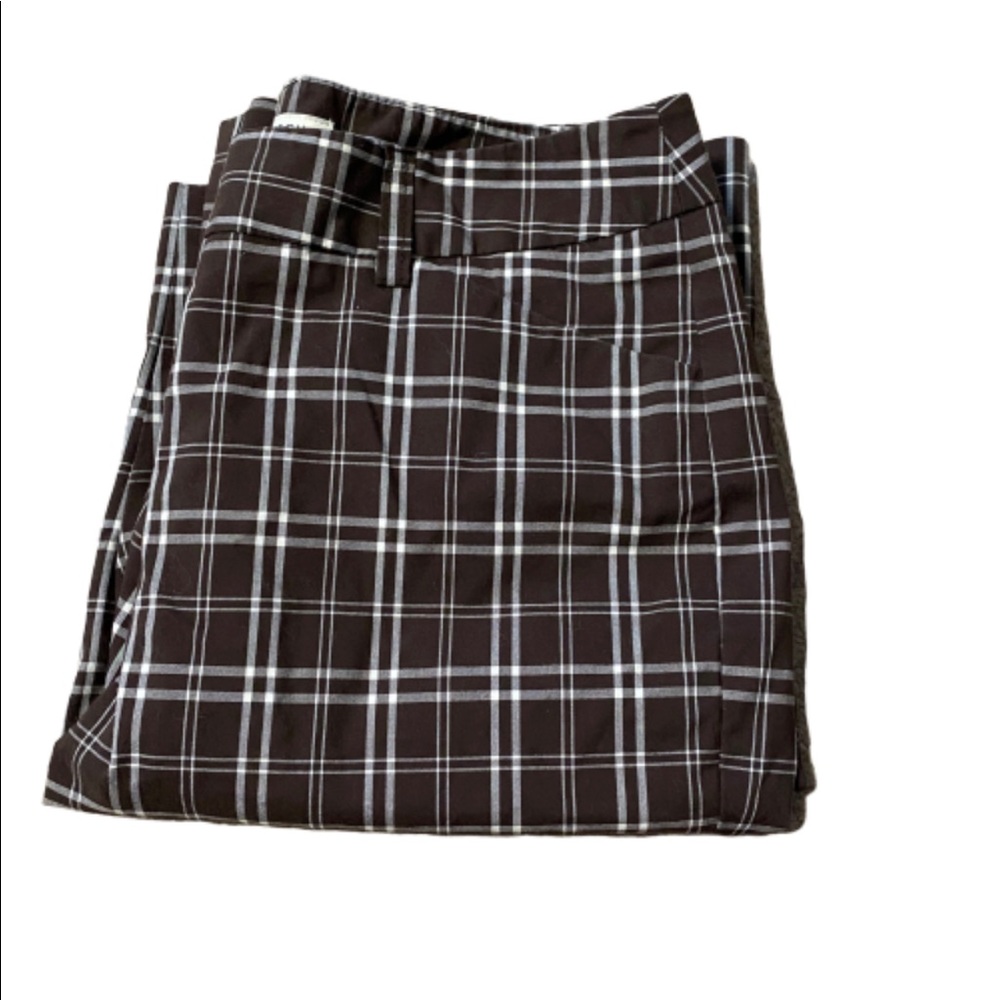 Jones New York Women's Golf Sport Stretch Plaid Bermuda shorts Size 6